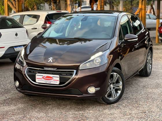 PEUGEOT 208 1.6 GRIFFE 16V FLEX 4P AUTOMÁTICO PEUGEOT 208 1.6 GRIFFE 16V FLEX 4P AUTOMÁTICO